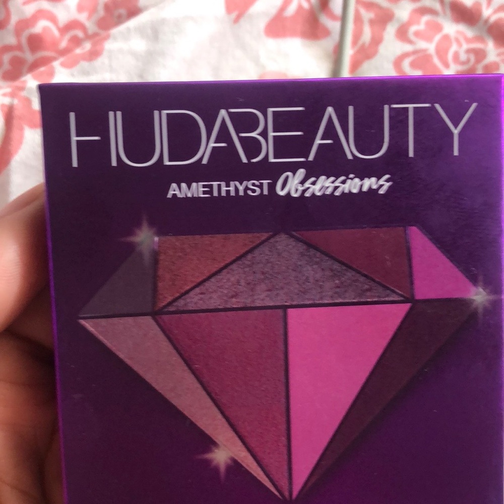 Makeup pallet